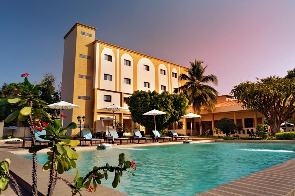 Dunia Hotel Bamako Centre Exterior photo