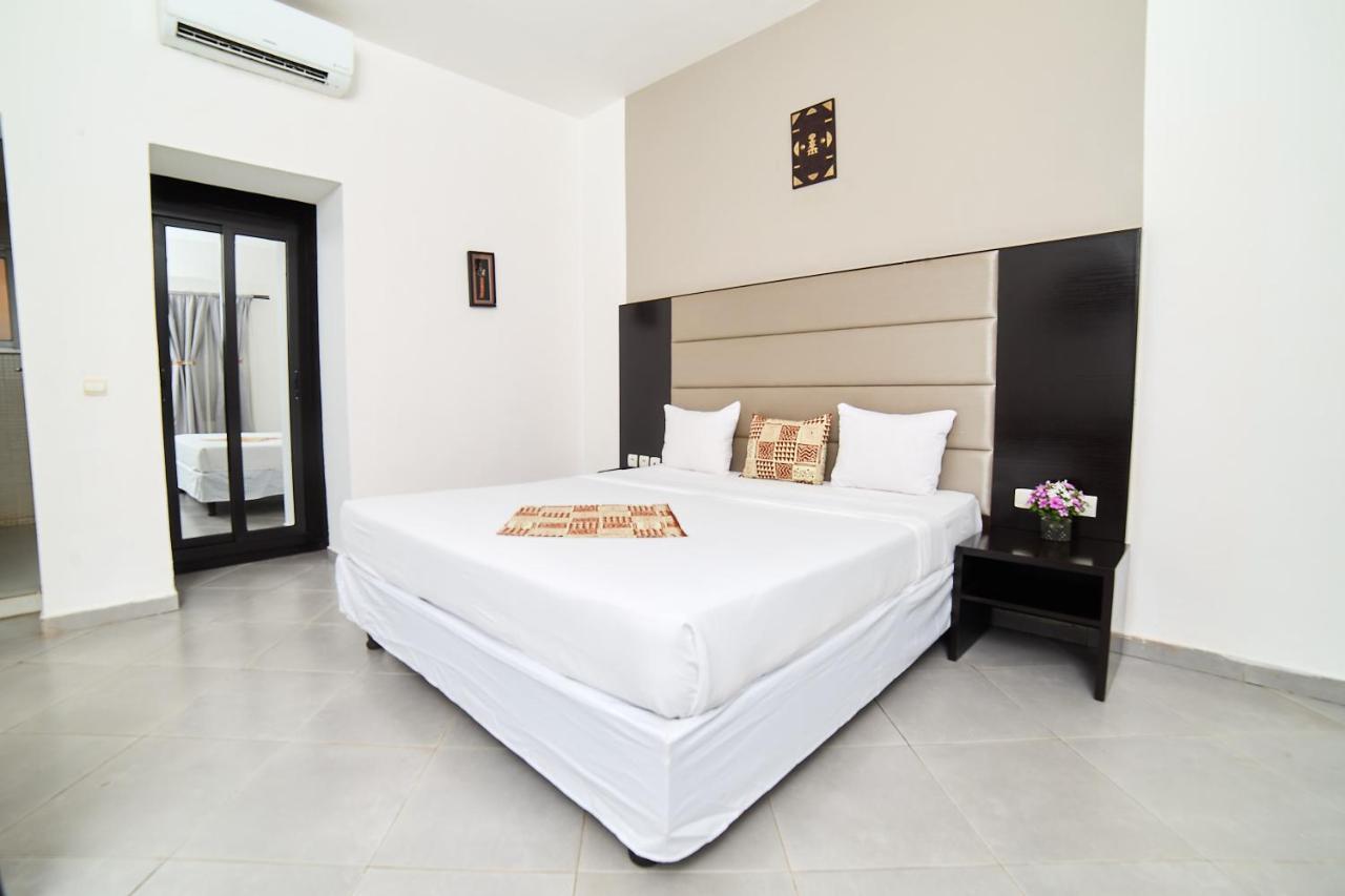 Dunia Hotel Bamako Centre Exterior photo